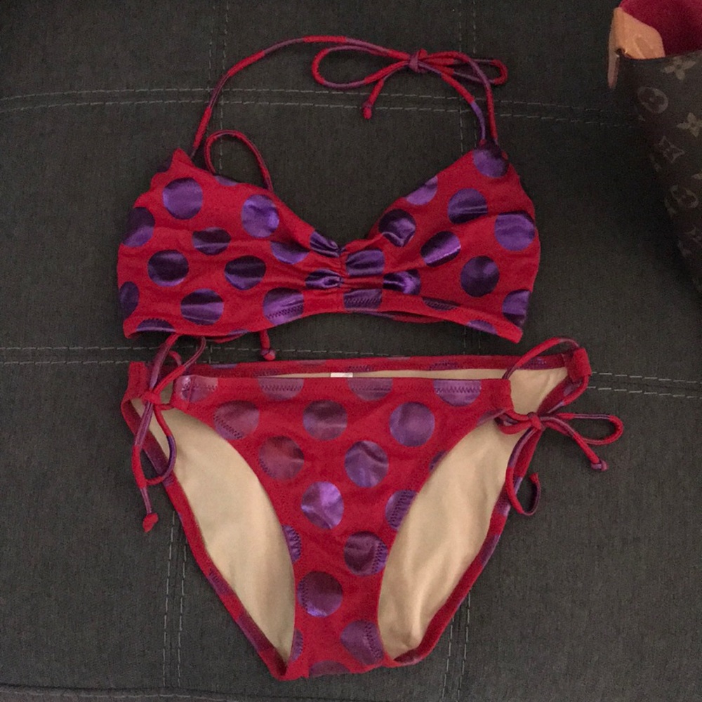 Victoria’s Secret swimsuit Top-M bottom-S